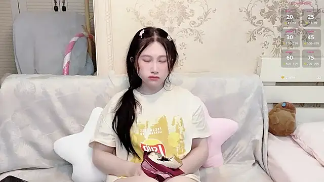 anna-888-'s cam snapshot