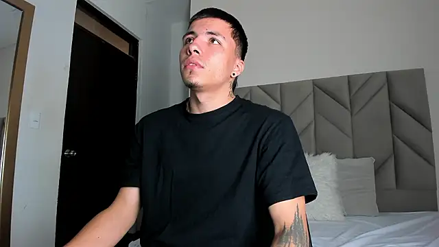 LoganGreys's cam snapshot