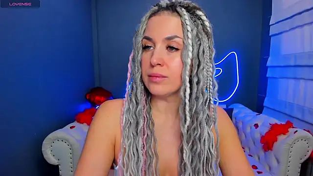 rock_n_roxy's cam snapshot