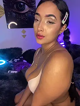 SaharQamar's cam snapshot