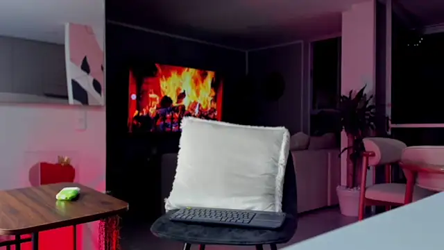 Valenthino_Salvatore live sex cam