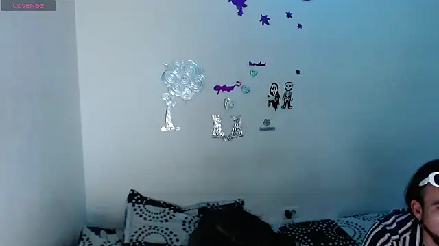 couple__party_'s cam snapshot