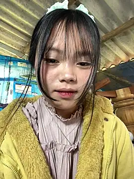 AdamLazis's cam snapshot