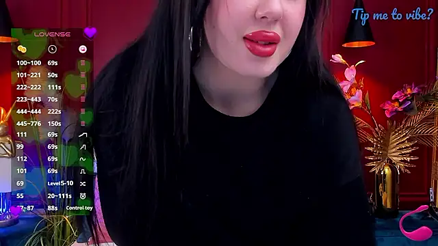 Mayzzie's cam snapshot