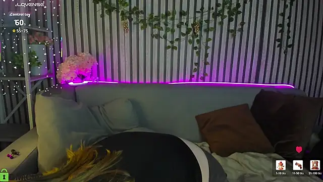 Michele_Greenn's cam snapshot