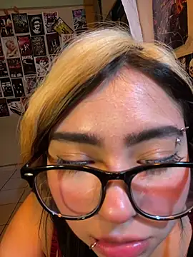 pinkybombon live sex cam