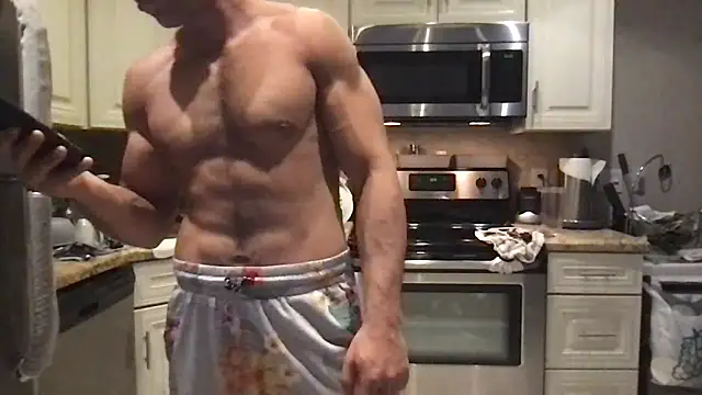 BigGuyMuscle live sex cam
