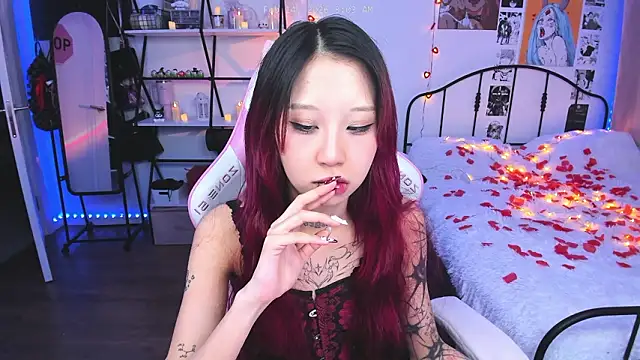 ashleywowmeow's cam snapshot