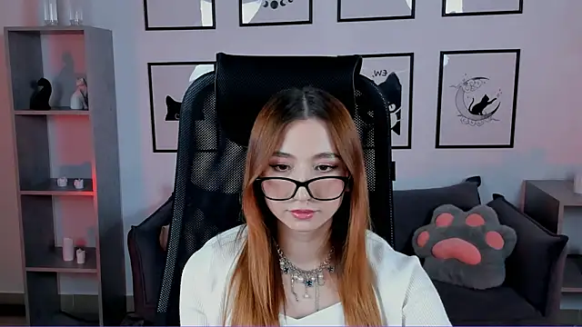 Karen__davis's cam snapshot