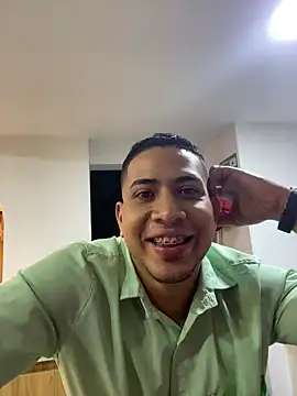 Juanes432's cam snapshot