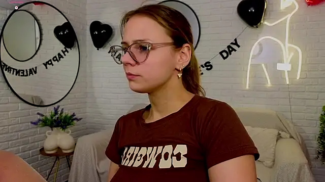 Wendy_D0ll's cam snapshot