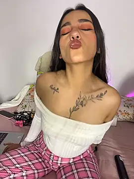 MiaRousexxx_ live sex cam