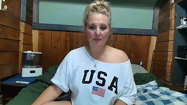 lisaxlovexxx's cam snapshot