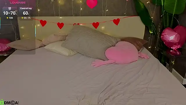 Mollly_Rouge's cam snapshot