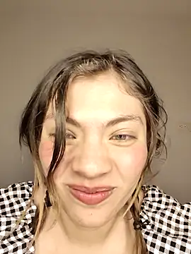 valentine_warm live sex cam