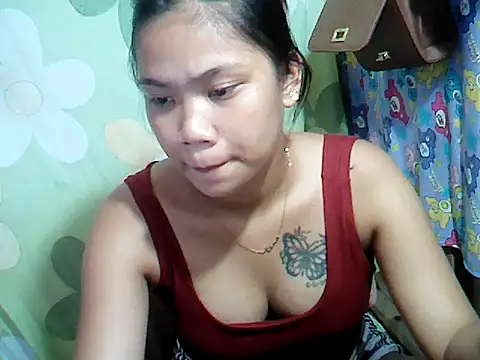 Milkytits_Yum00's cam snapshot