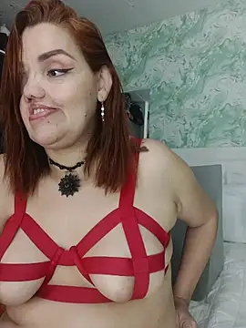 MayaLuna1's cam snapshot