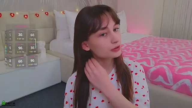 LolaPrise's cam snapshot