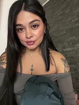 Saray_charmante's cam snapshot