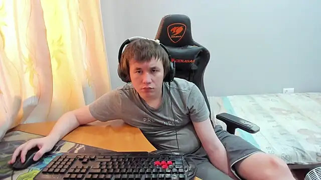 iliaskrislove live sex cam