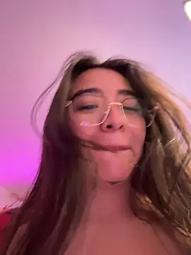 vaneelee's cam snapshot