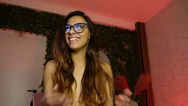 sisi_von_dee's cam snapshot