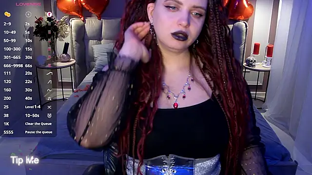 Miss_Maya_Mils live sex cam