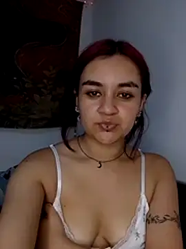 Lucy_allen1's cam snapshot