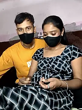 couplegk71 live sex cam