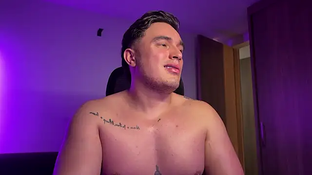 Robyn_Rocki live sex cam