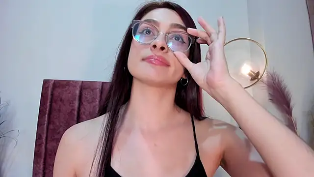 AndraCyruss's cam snapshot