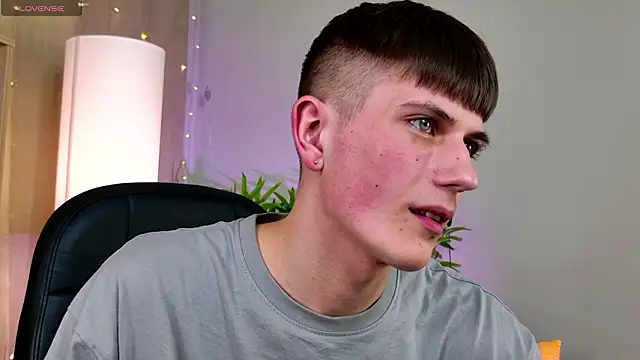 Rony_Joy live sex cam