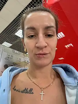 EvvaMur live sex cam