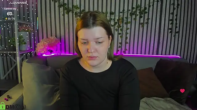 Michele_Greenn's cam snapshot