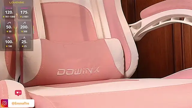 emmars_'s cam snapshot