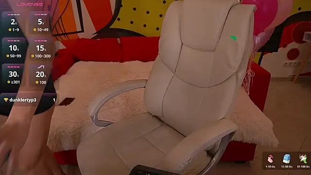 DreamyLinaa live sex cam