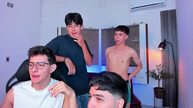 Sexy_BoysW's cam snapshot