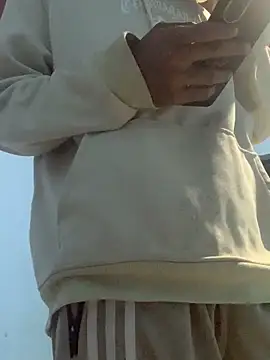 mondacuo3000's cam snapshot