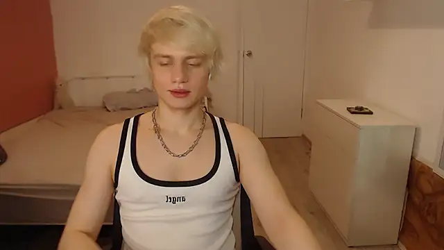 Oliver_sweet_'s cam snapshot