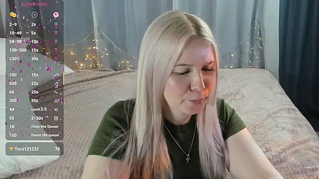 Tasty_booty's cam snapshot