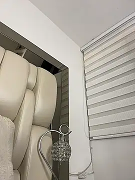 ALISSON_FOXXX1 live sex cam