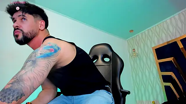 Petesevans live sex cam