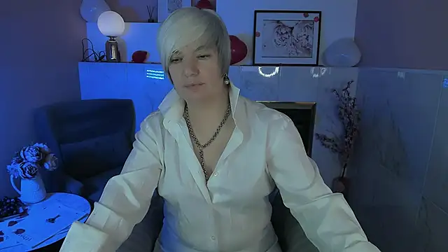 CarmenSoft live sex cam