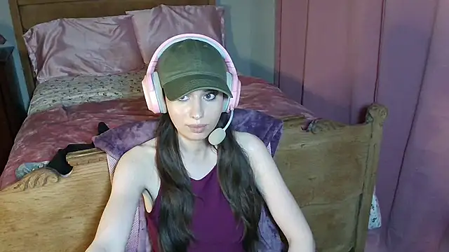 alisonfields's cam snapshot