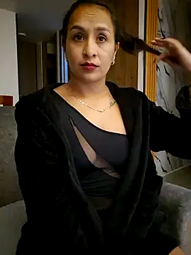 Paola_andrade's cam snapshot