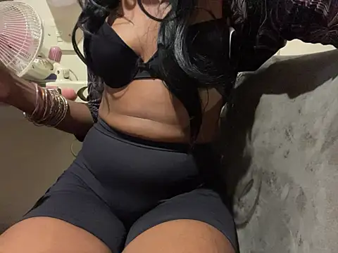 iveedie017's cam snapshot