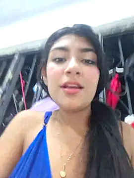 Sweed-virgin-pussy live sex cam