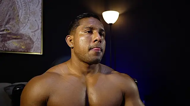 CallumMuscle live sex cam