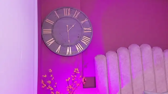 Scarlet-x's cam snapshot