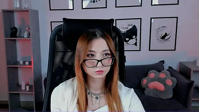 Karen__davis's cam snapshot